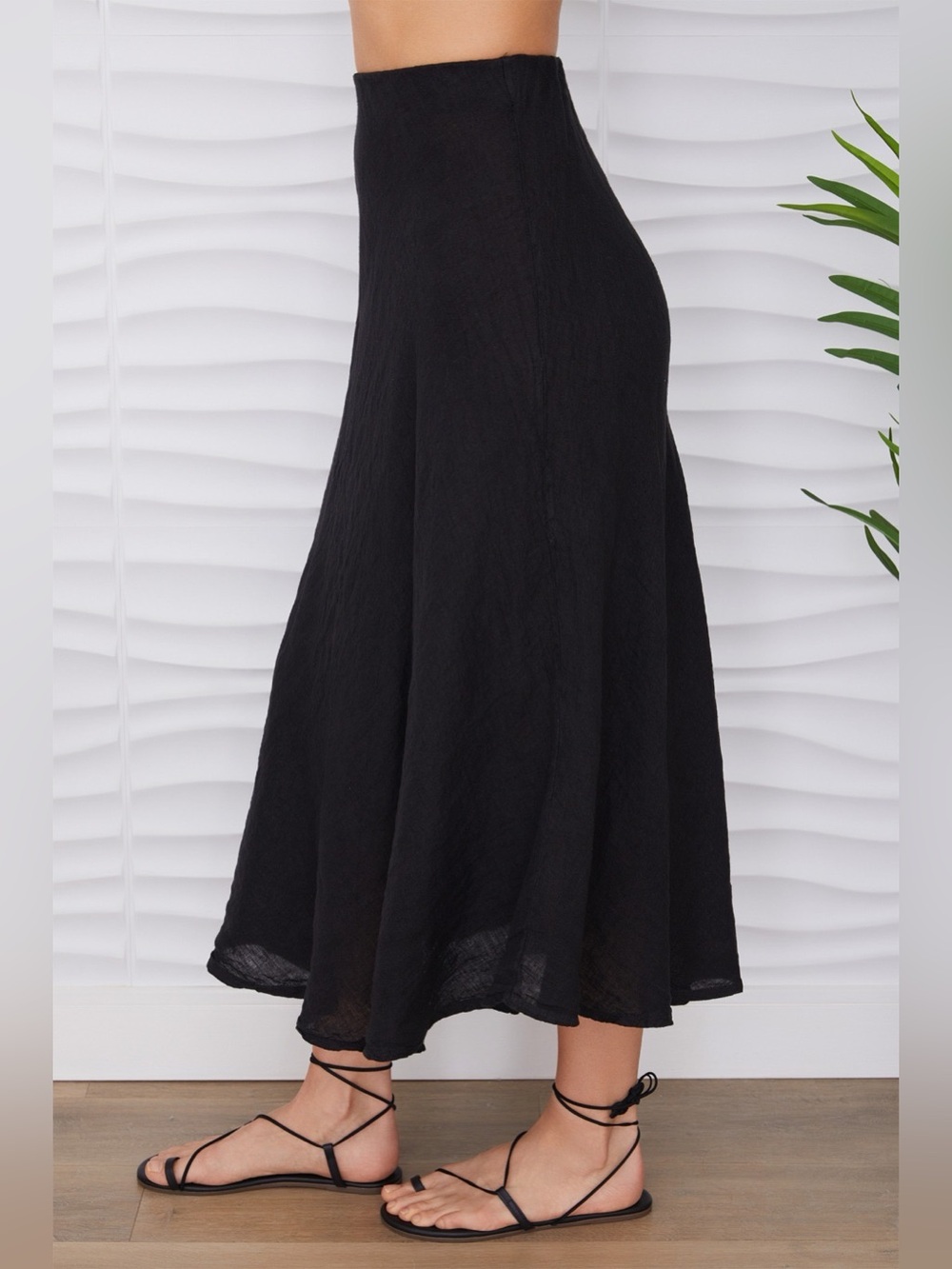 (113002-BLC) SOLID LINEN MIDI SKIRT - Picture 2 of 4